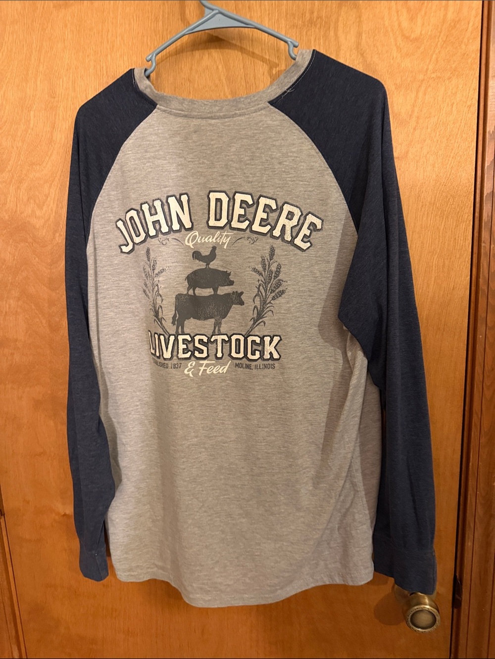 John Deere Gray & Navy Raglan Long Sleeve Livestock Tee